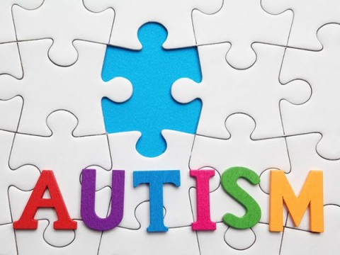 autizmis simptomebi